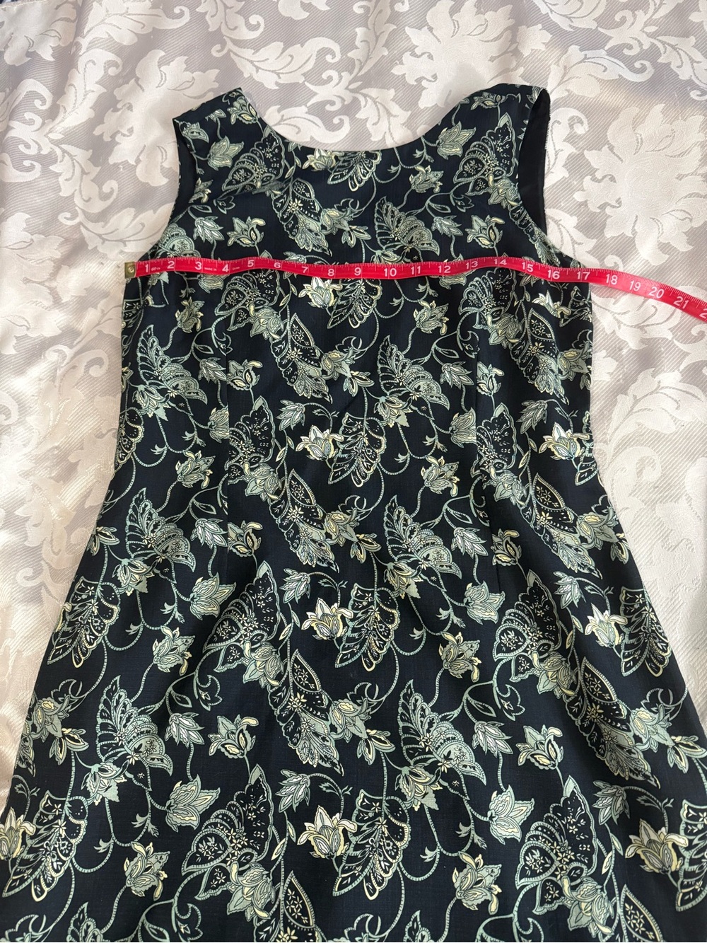 Tommy Bahama 100% Silk Paisley Border Print Shift Dress Size 10 Resort Cruise - Picture 4 of 8
